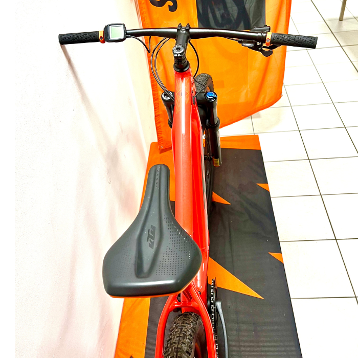 KTM Macina Race 291